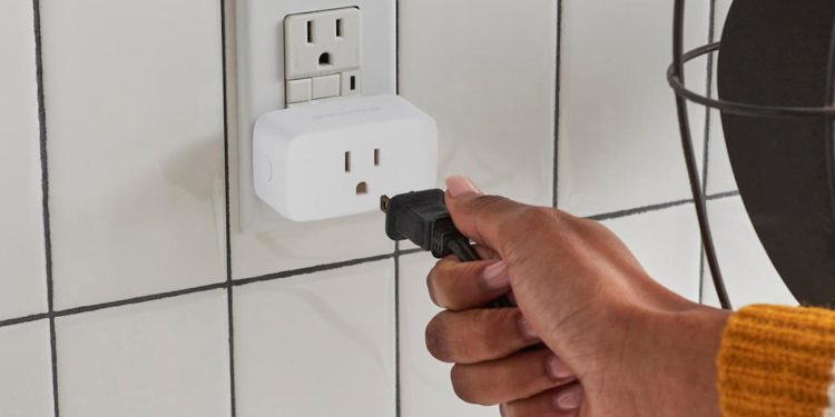 The Smart Way to Save: How to Monitor Your Electricity Usage and Cut Your Bills in Half