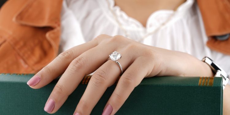 Reasons a Good Jewelry Makes a Good Gift For Your Loved Ones