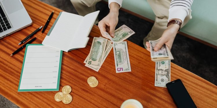 The Florida Connection: Unraveling the Web of Online Title Loans in the Sunshine State