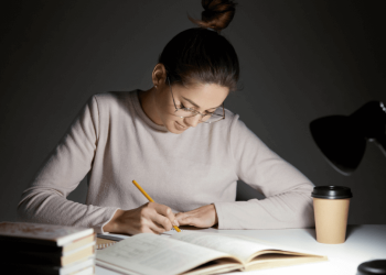 How to Stay Motivated as a College Student?