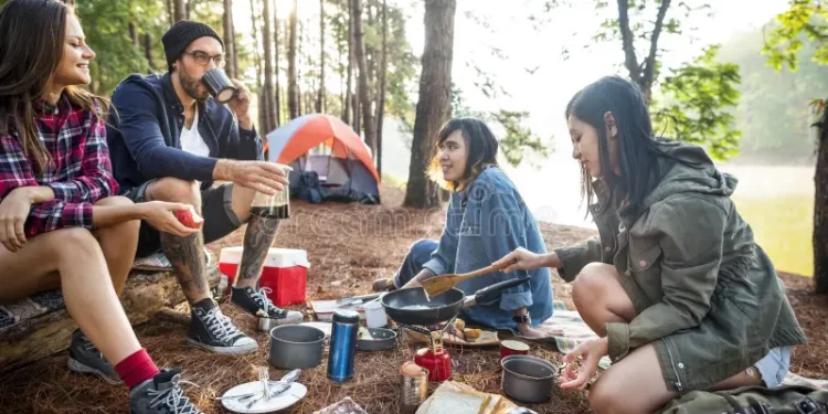 7 Tips for Eating Healthy While On The Campaign Trail