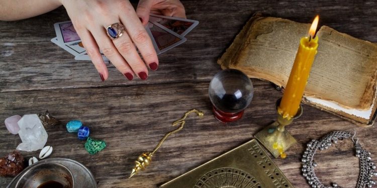 Using tips to secure free psychic reading online can give you some peace of mind and time to check different sites for how useful they are.