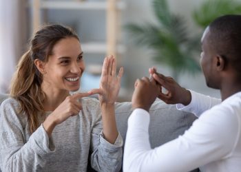 Best Online BSL Courses & Classes