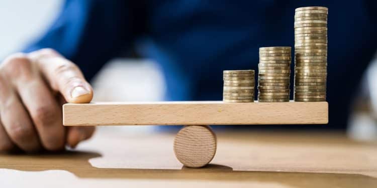 Limited Pay vs. Regular Pay: Which Insurance to Choose?