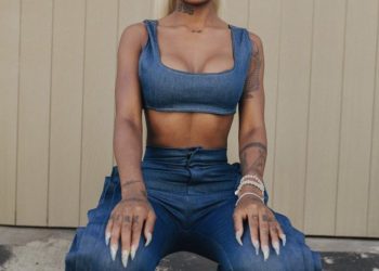 Summer Walker’s “Over It” Stuns