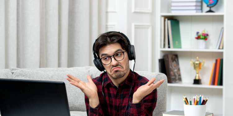 20 Surprising Disadvantages Of E-Learning You Need To Know!