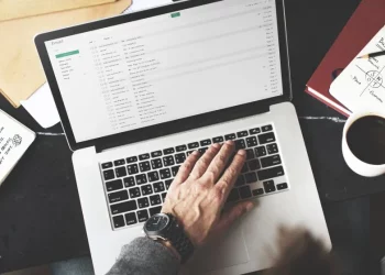Elements of An Effective Email