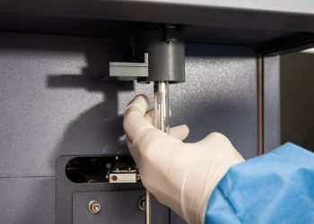 From Waves to Wisdom: Harnessing Light for Molecular Insights with Spectroscopy Instruments