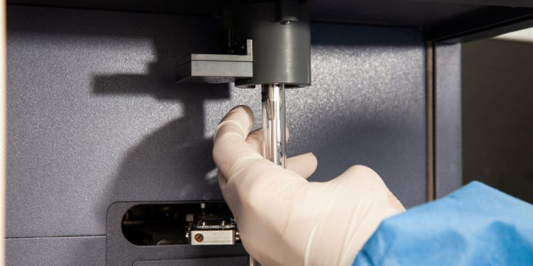 From Waves to Wisdom: Harnessing Light for Molecular Insights with Spectroscopy Instruments