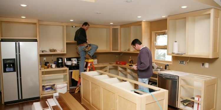 DIY Home Projects to Improve Your Tampa Home Value