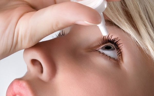 How Do Eye Drops Help With Dry Eyes?