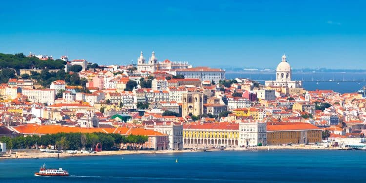How to Obtain Portugal Residency by Investment?