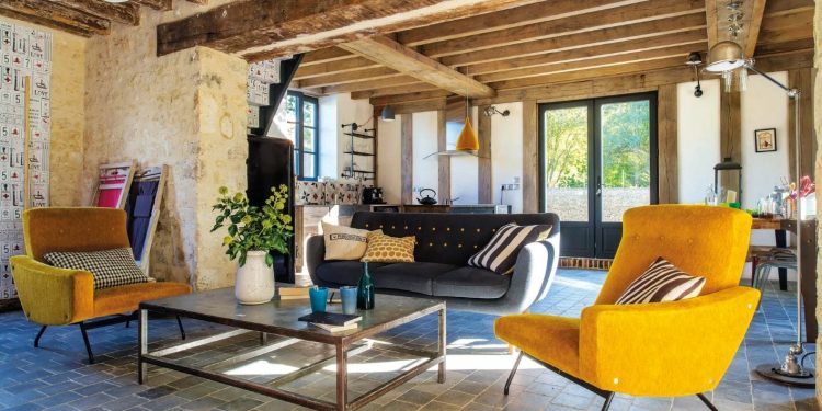 6 Tips for Vintage Revival: Retro Home Decor Trends
