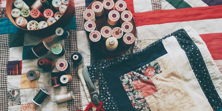 Online Courses To Quilt Like a Pro! [Free + Paid]
