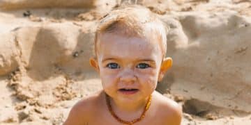 Safety Tips for Using Amber Teething Necklaces