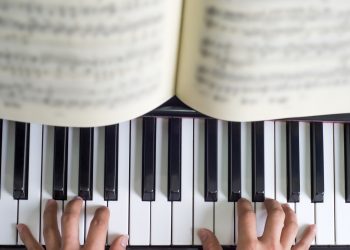 The Best & Easy Way to Learn Piano for Beginners
