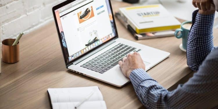 The Changing Face of Digital Relationships: Exploring Platforms Beyond MegaPersonals