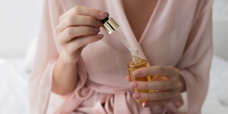 The Essential Ingredients to Look for in Face Serums
