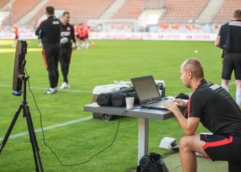 The Game Changer: How Data Analytics is Transforming Sports