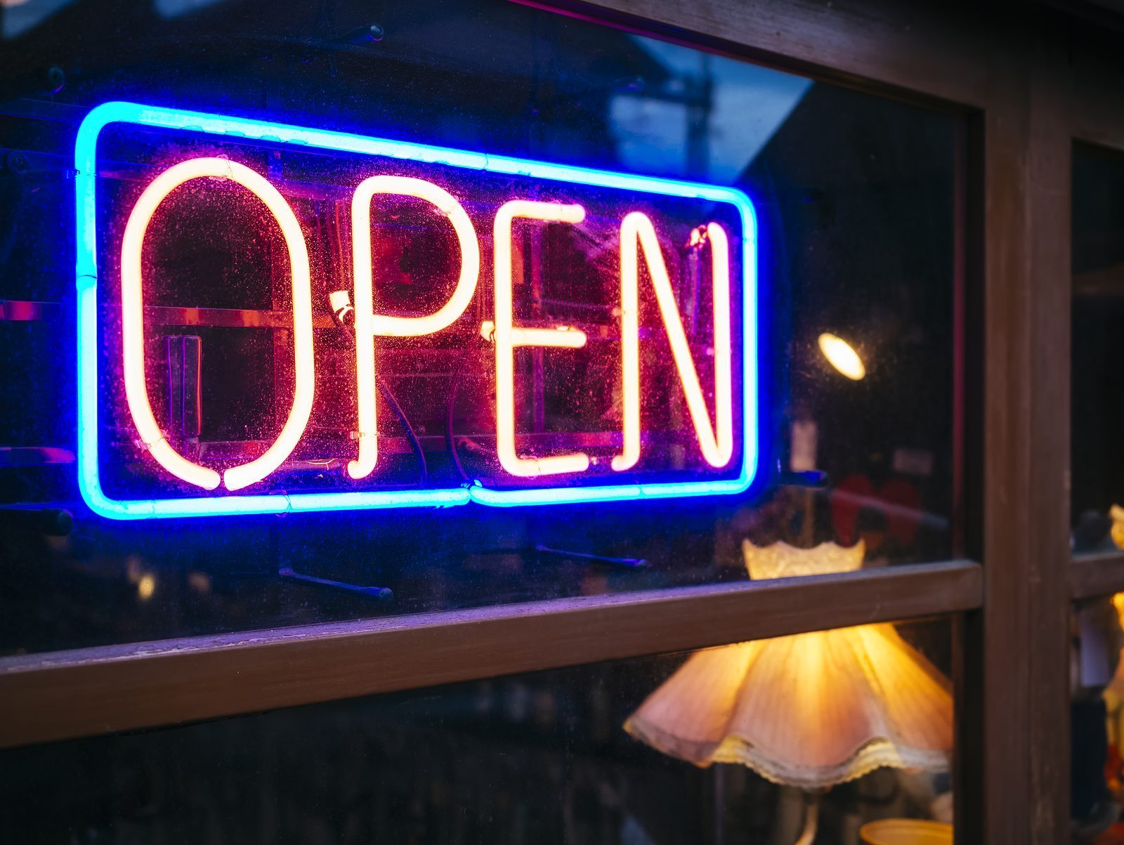 The Role of Neon Signs in Affordable Marketing