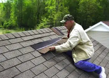 Under What Circumstances Does a Roof Need Replacement?