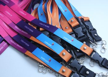 5 Practical Ways Custom Lanyards Can Improve Event Security