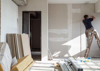 What Are Some Common Mistakes to Avoid When Planning a Home Renovation?