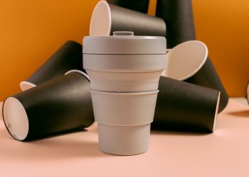 Why Branded Reusable Cups and Bulk Huskee Drinkware Are Becoming a Smart Choice for College Campuses
