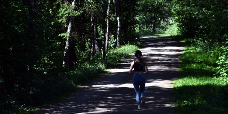 8 Reasons to Not Stop Playing Sports After College
