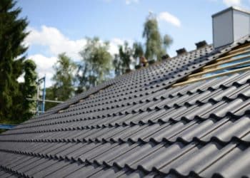 The Benefits of Commercial Tile Roofing: A Durable and Aesthetic Choice