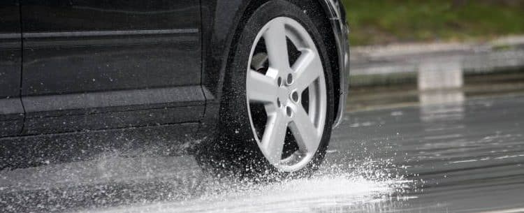 Stopping Distances and Tyre Wear: Road Safety for UK Drivers