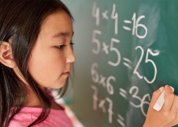 Wonder Math vs. Traditional Math: The Power of Story-Driven Active Learning