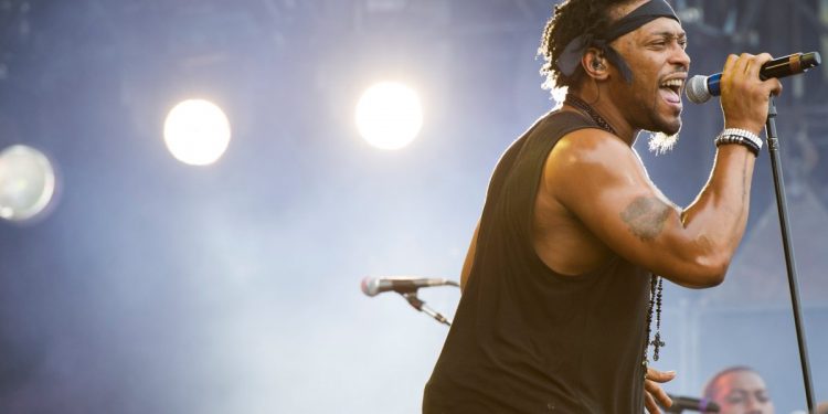 D'Angelo performs at the "Made In America" music festival on Saturday, Sept. 1, 2012, in Philadelphia. (Photo by Charles Sykes/Invision/AP)