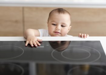 Common Electrical Cooktop Problems and How to Troubleshoot Them