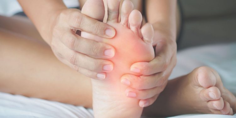 What Causes Swelling of Feet? Understanding the Common Triggers