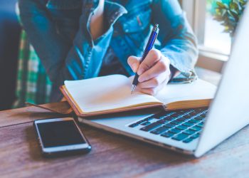 KingEssays Review: Analysis of Writing Assistance Services