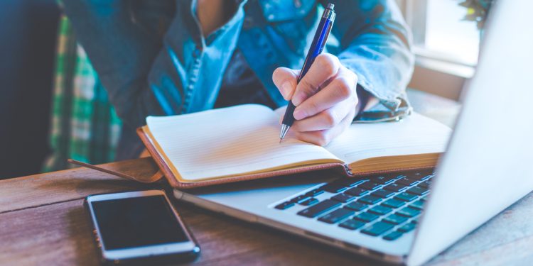 KingEssays Review: Analysis of Writing Assistance Services