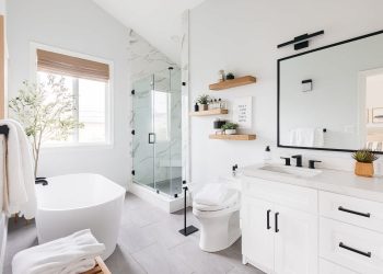 Exploring the Latest Bathroom Remodeling Styles in LA