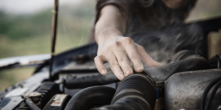 What does the price of a new catalytic converter control unit for Ford Taurus depend on?
