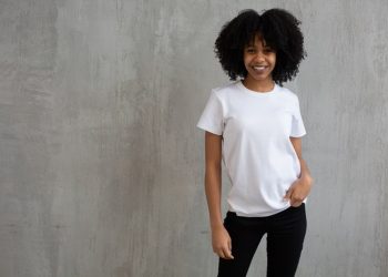 How to Sell T-Shirts Online: A Step-by-Step Guide to Success