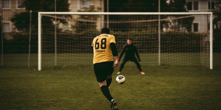 From Extra Time to Penalty Shootouts: How Bettors Handle the Unpredictable