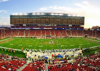 How to Enjoy the Super Bowl as a College Student