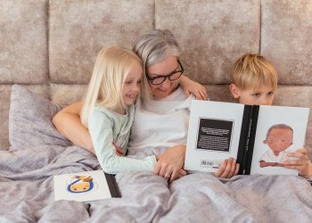 How to Find Estranged Family Members Online