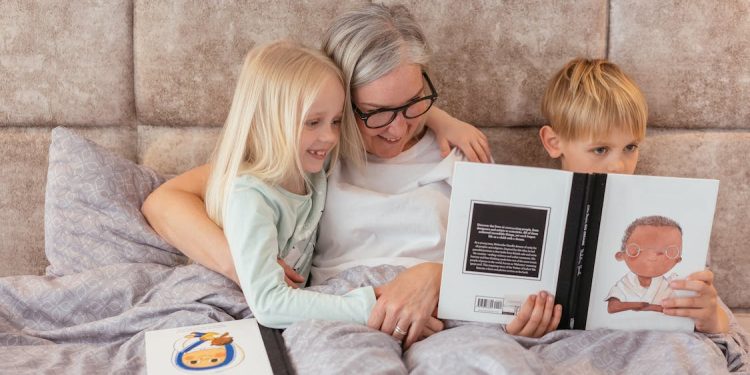 How to Find Estranged Family Members Online