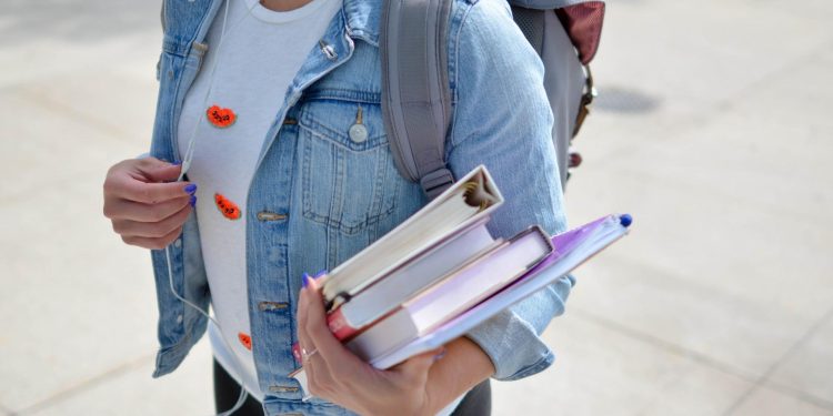 How to Get and Stay Fit in College