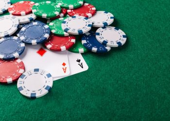 How to Manage Money Better When Gambling: 4 Smart Ways