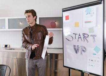 7 Financial Mistakes That Will Destroy Your Startup