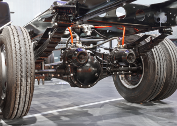 Tips for Maintaining the Suspension System in Heavy Trucks