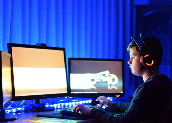 How to Effectively Protect Your Child’s Online Activities?