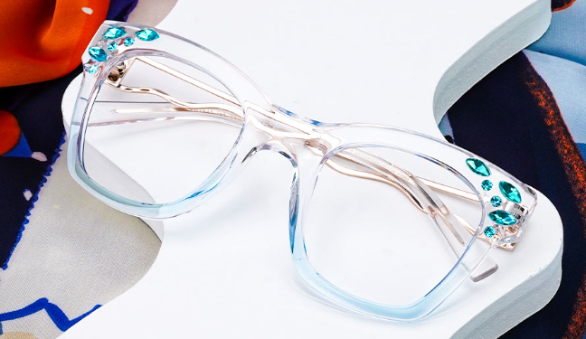 Reading Glasses: Make Sure You Know It Well